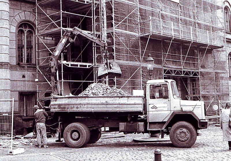 Fassadensanierung am Rathaus Zittau in frühen 90er Jahren